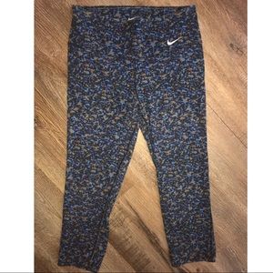 Nike Dri-Fit Crop Pants EUC